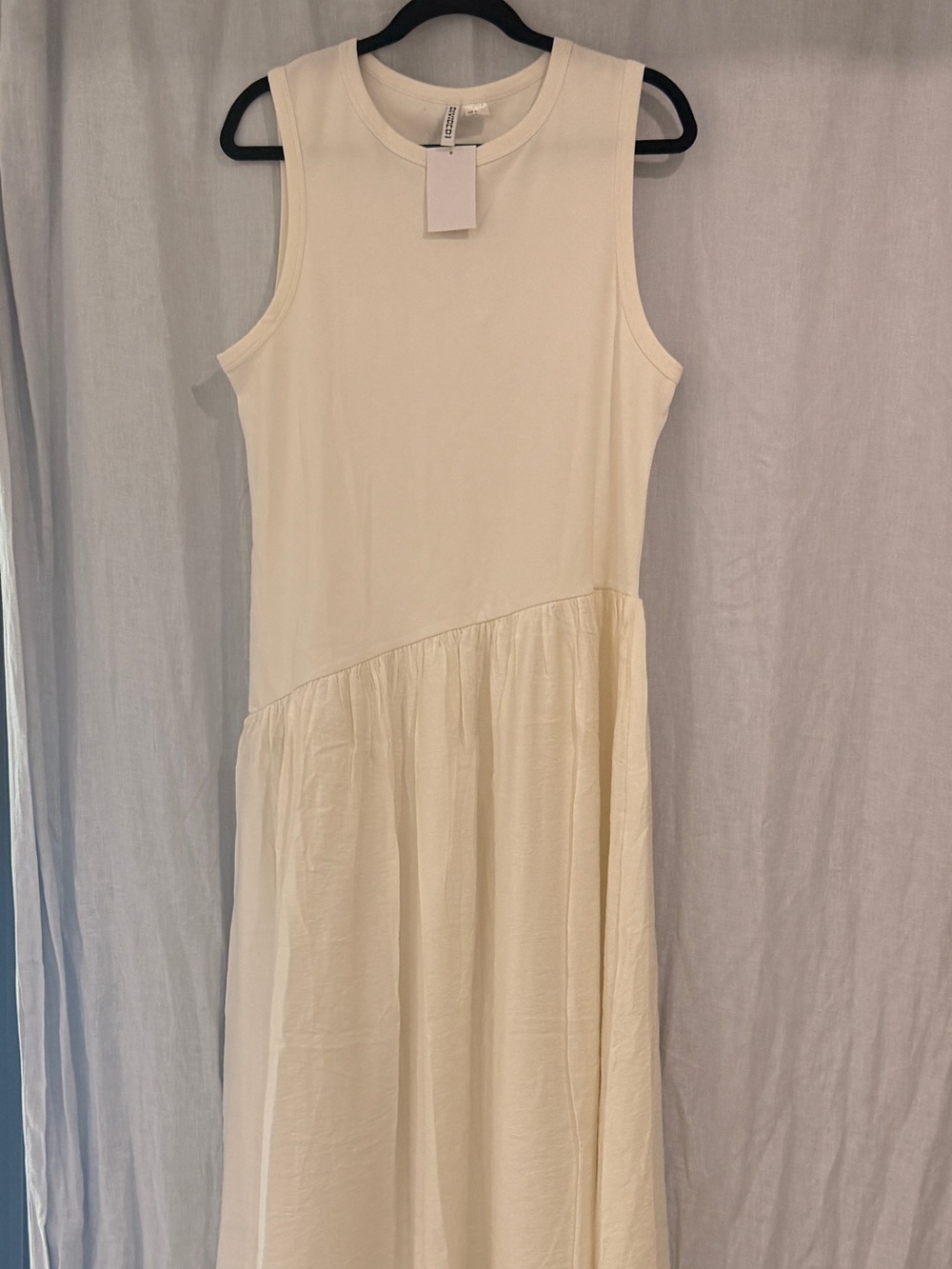 H&M Cream Sleeveless Asymmetric Hem Midi/Maxi Dress NWT size XL